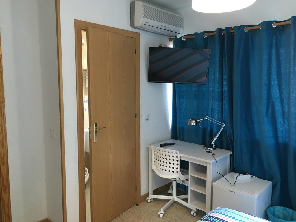 Hostal Tres Cantos Eksteriør billede