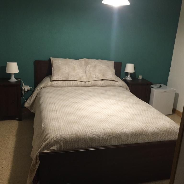 Hostal Tres Cantos Eksteriør billede